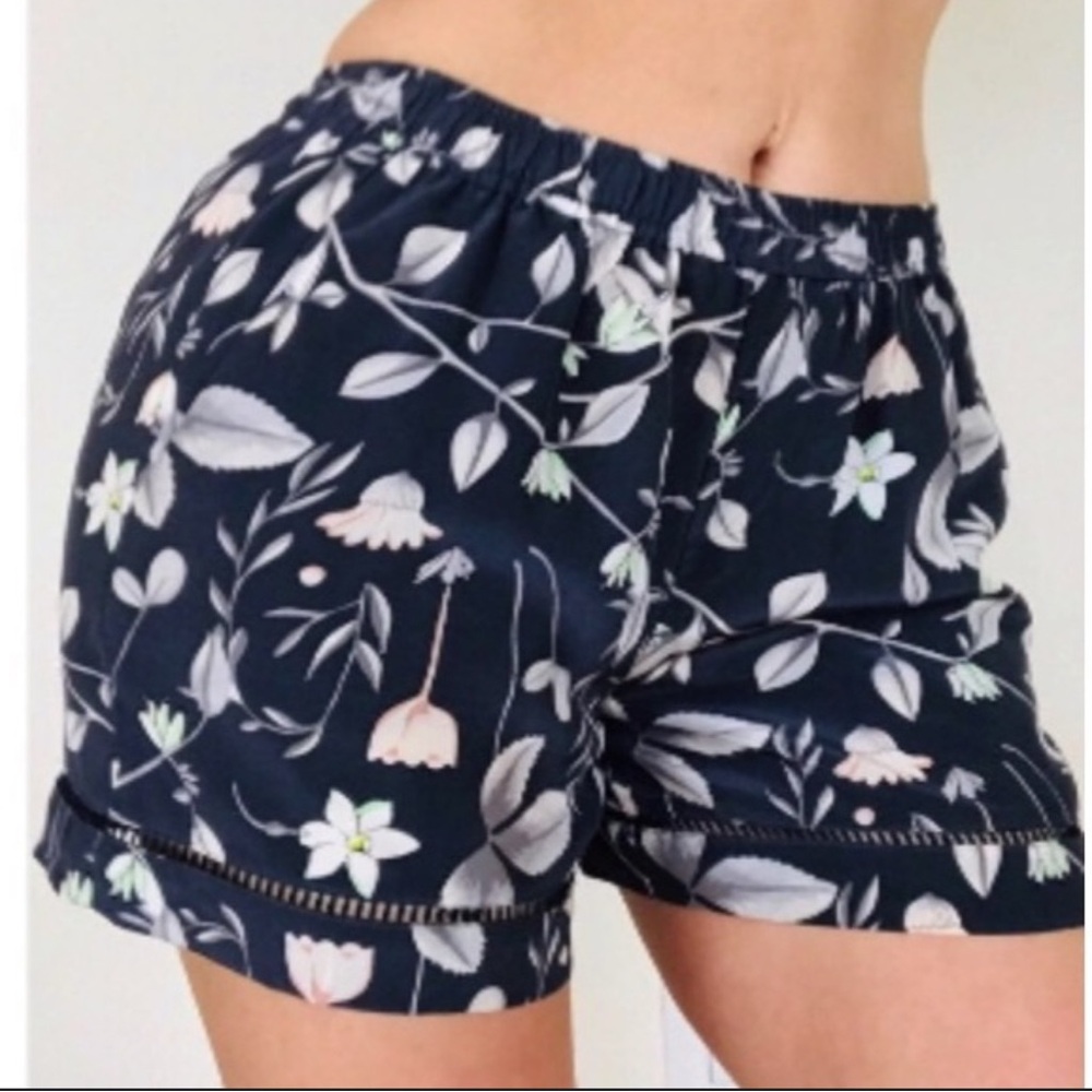 Club Monaco Silk Flora Short